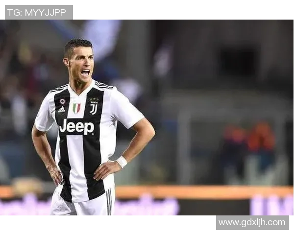 现役足球明星盘点他们在绿茵场上的精彩表现与成就